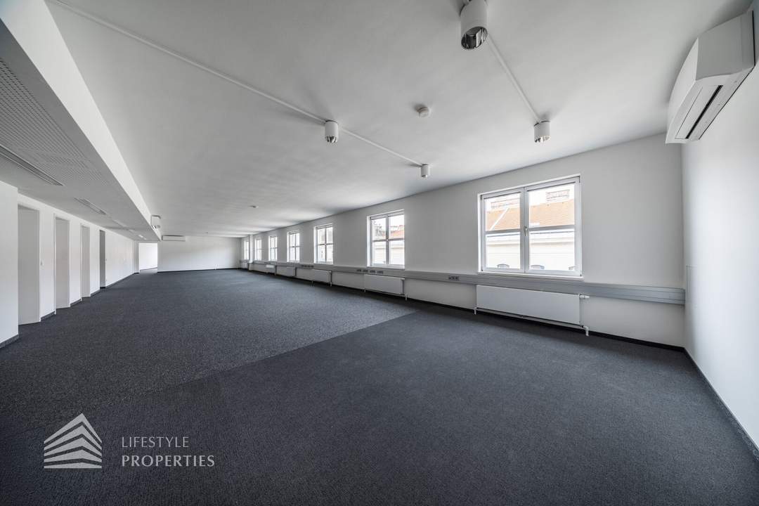 Erstbezug! Geräumiges 5-Zimmer Büro in Toplage