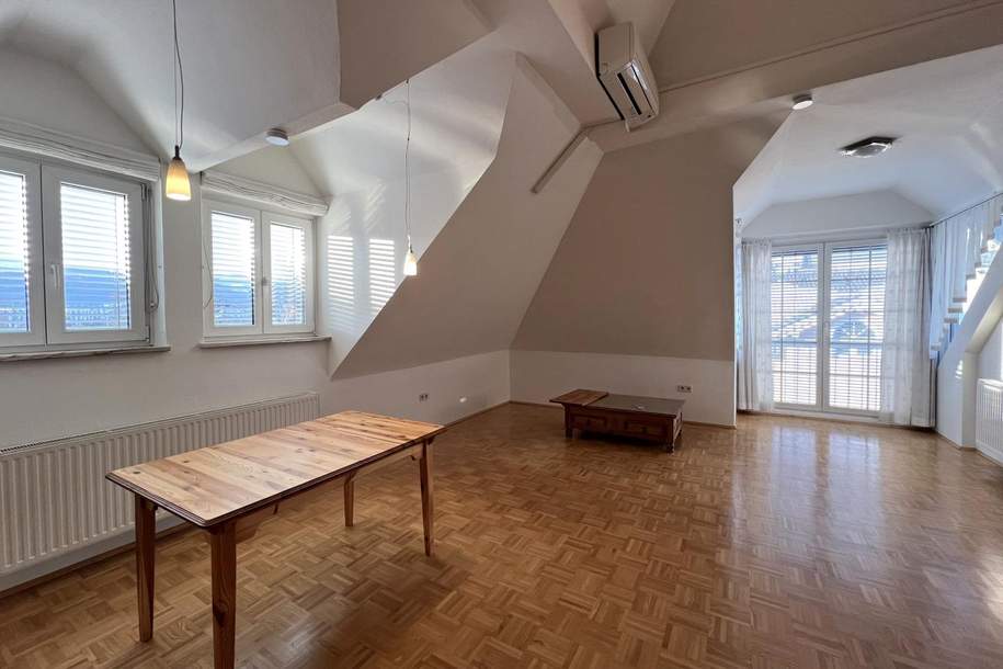 Gemütliche 3-Zimmer-Dachgeschosswohnung zur Miete, Wohnung-miete, 1.296,58,€, 9020 Klagenfurt(Stadt)