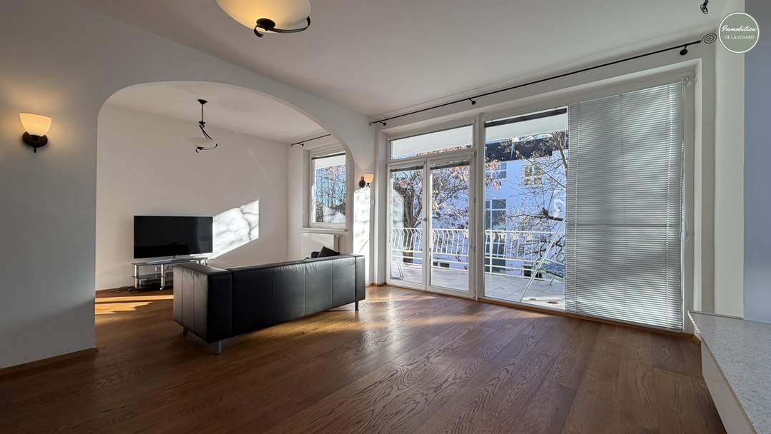 Moderne 4-Zimmer-Wohnung mit Terrasse und Garage nahe dem Türkenschanzpark