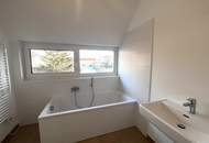 Erstbezug !! Traumhafte Doppelhaushälfte , Wohnkeller mit Garten und 2 Stellplätzen!