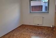 Neu renovierte 3 Zimmer EG Wohnung(80qm) inkl.Tiefgaragen Parkplatz in Hall in Tirol von privat