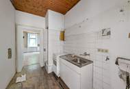 ++Q16++ Renovation-needed 1-room flat in a prime location