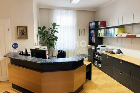 REPRÄSENTATIVE RÄUMLICHKEITEN FÜR BÜRO ODER KANZLEI AB SOFORT IN DER KLOSTERWIESGASSE ZU VERMIETEN, Gewerbeobjekt-miete, 2.690,00,€, 8010 Graz(Stadt)