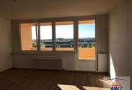 Kleine Wohnung mit großem Balkon in Grünruhelage!