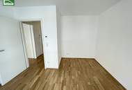 Klimatisierte 4-Zimmer Wohnung mit Hof-Balkon in ruhiger Gasse nahe Elterleinplatz und U6 Alser Straße! Ab August verfügbar