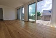 Grünlage mit schönem Ausblick und sogar Tiefgarage inkludiert. 3 Zimmer mit Terrasse.