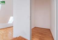 Nähe U1 Reumannplatz &amp; Antonspark - Charmante 3-Zimmer-Dachgeschosswohnung mit Terrasse in ruhiger Hoflage