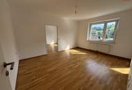 Jetzt mit 360° Rundgang und KI-Visualisierung; Idyllisches Wohnen im Grünen - sehr gemütliche 2-Zimmer-Wohnung lädt zum Entspannen und Wohlfühlen ein - perfekt für Naturliebhaber und ab sofort verfügbar!