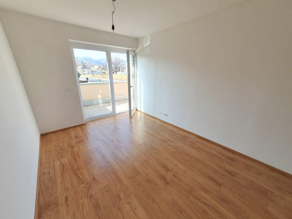 Neubauwohnung mit Balkon