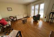 Mehr Raum, mehr Möglichkeiten - vielseitiges Zweifamilienhaus mit Gartenidylle!