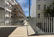 NEUER PREIS - SOMMERAKTION | 3-Zimmer Altbauwohnung mit großem innenhofseitigem Balkon im 1. Liftstock | ERSTBEZUG NACH SANIERUNG