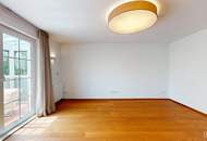 NAPOLEONWALD | hochwertig renoviert | Tolle Raumaufteilung | Ruhelage | 2 Zimmer | Wintergarten | ab 15.01.26 | ZELLMANN IMMOBILIEN