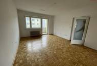 Nette Familienwohnung mit Loggia!
