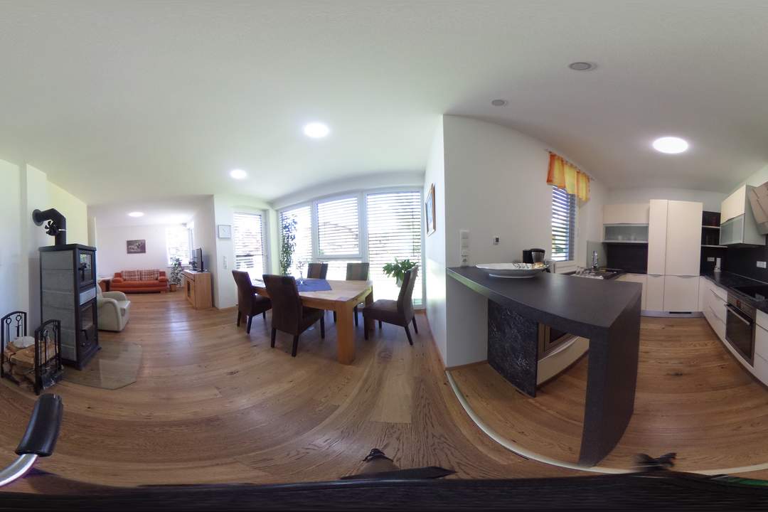NEUER PREIS! Einfamilienhaus für anspruchsvolle Käufer - im Grünen und doch in Stadtnähe - Heizkosten nur 70€ monatlich!