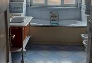 Vermiete Liegenschaft teilbar 1) Haus 157m² 2)Geschäftslokal (Praxis Gastro?, Kaffee? ect) 220m² 3)Lager derzeit mit Hochregalen 250m² 4)Lager- Geschäfts- oder Bürofläche 1.OG 234m² 5)Doppelgarage (vermietet)LKW-tauglich 49,40m² 6)Außenflächen und Parkplätze (Provisionsfrei)