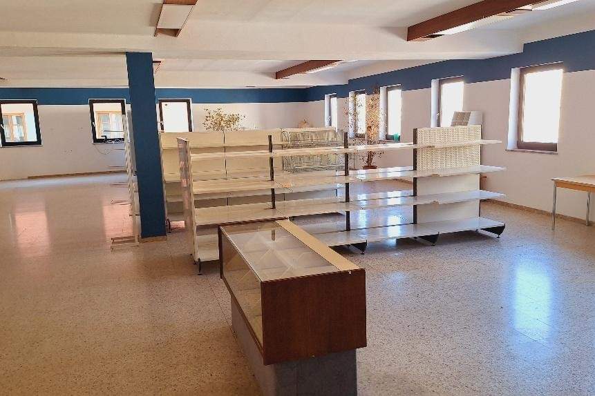 Großes Geschäftslokal im Ortszentrum von Mauerkirchen zu vermieten, Gewerbeobjekt-miete, 5270 Braunau am Inn