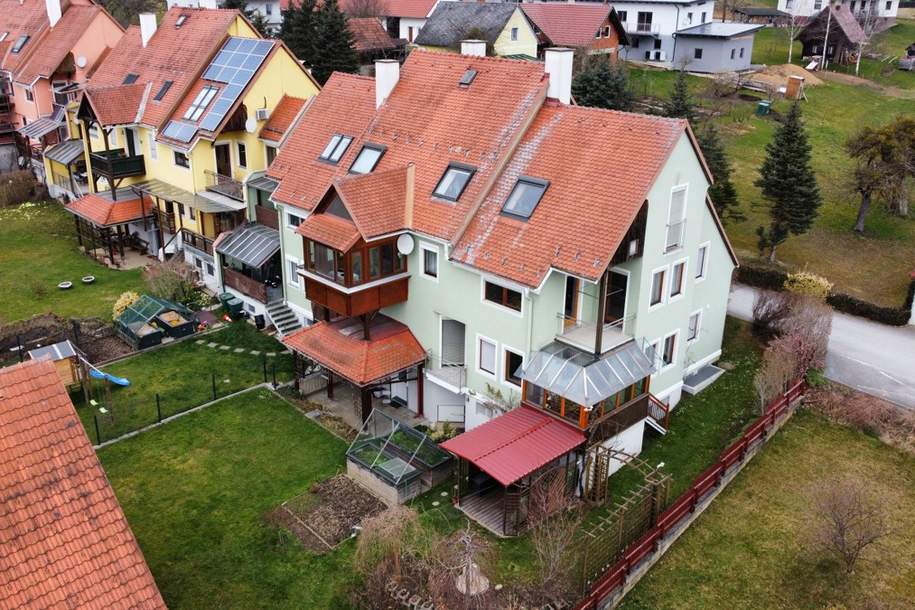 Ca. 170 m² großes Reihenhaus mit Garten in ausgezeichneter Lage! Sehr günstige BK - Tiefenbohrung!, Haus-kauf, 360.000,€, 8522 Deutschlandsberg