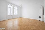 Altbaujuwel mit Potenzial – Geschäftsfläche &amp; flexible Tops im Herzen Wiens