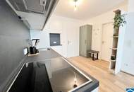 Geräumige 2-Zimmer-Wohnung mit Loggia und Einbauküche – Urbaner Wohnkomfort im High Five ab sofort!