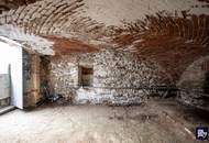 Sanierungsbedürftiges Einfamilienhaus zentral gelegen! (Provisionsfrei)