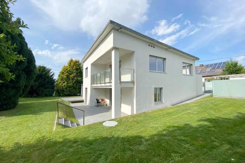Modernes Niedrigenergiehaus über der Donau!, Haus-miete, 3.300,00,€, 2103 Korneuburg