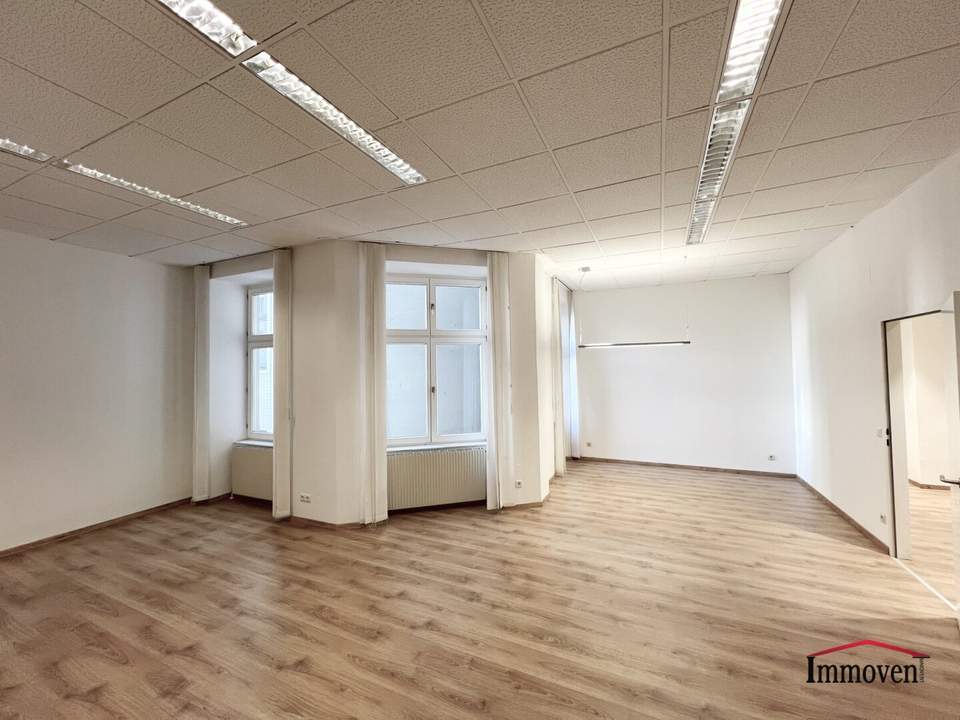 Komplette Büroetage im Altbau in TOPLAGE! (Mietbeginn nach Vereinbarung)