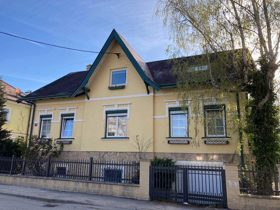 Charmantes Familienhaus mit großem Garten in Neunkirchen (Provisionsfrei)