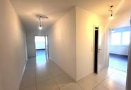 "Wohnung mit Balkon und Parkplatz"