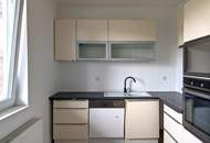 Helle Wohnung am Fuße des heiligen Berges mit großer Terrasse