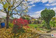 Gepflegtes Haus mit Garten, Garage & Nebengebäuden