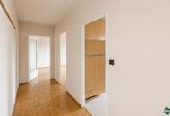 Wohnraum mit Potenzial – großzügige Wohnung mit zwei sonnigen Loggien