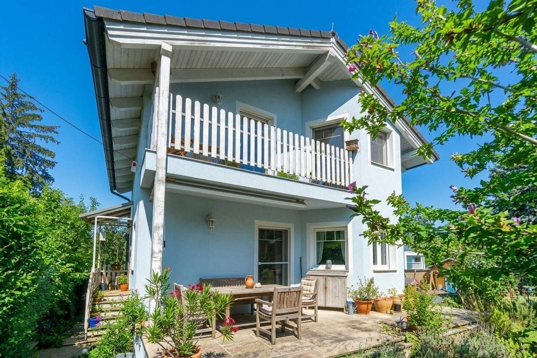 Wohnen im 13. Bezirk – Praktisch geschnittenes Einfamilienhaus in ruhiger Wohnsiedlung