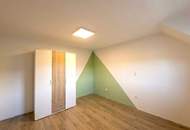 Sofort verfügbares, geräumiges Wohnhaus in guter Siedlungslage