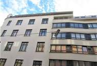 ROLLINGERGASSE, DACHGESCHOSS, 106 m2 Maisonette mit 30 m2 Terrasse, Wohnküche, 2 Zimmer, Wannenbad, Parketten, WG-geeignet