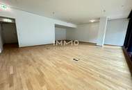 Hochwertige Gewerbefläche im TrIIIple (viele Annehmlichkeiten)