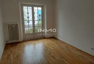 Sanierte 2-Zimmer Wohnung in Steyr, 44m², 2. Etage, Bad mit Fenster!