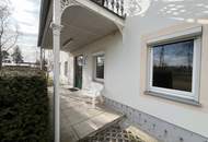 ERSTBEZUG nach RENOVIERUNG + BÜRO + SCHÖNER BLICK in den GARTEN!