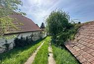Wohnung mit großem Baugrundstück und viel Natur zu verkaufen!