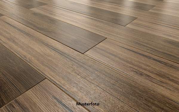 Ihr neues Zuhause: Einfamilienhaus mit Garage in hervorragendem Zustand