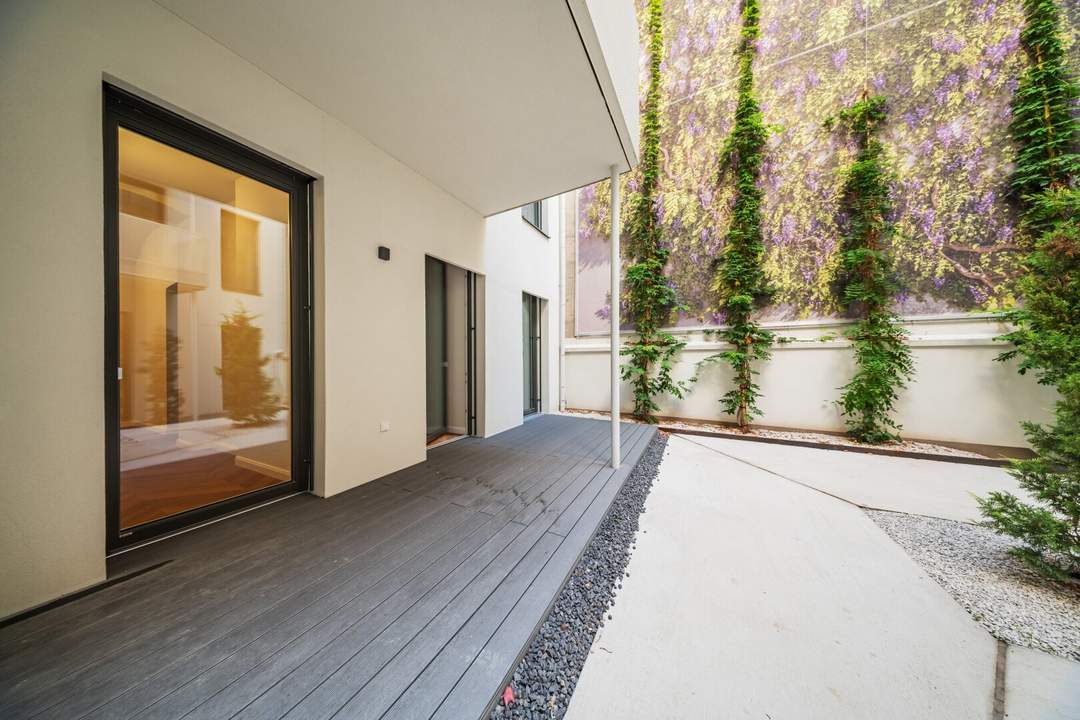 Apartment für Kurzzeitvermietung in revitalisiertem Altbau | ESSENZ NO. 1 - Die neue Avantgarde des Wohnens
