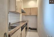 | 2 ZIMMER | LICHTDURCHFLUTET | VIEL POTENTIAL |