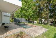 Ruhe, Grün &amp; Luxus: 4-Zimmer- Maisonette mit 172 m² Garten und Pool