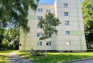 Einzigartige Wohnatmosphäre in grüner und dennoch zentraler Lage! Attraktive 2-Raum-Wohnung mit Balkon!