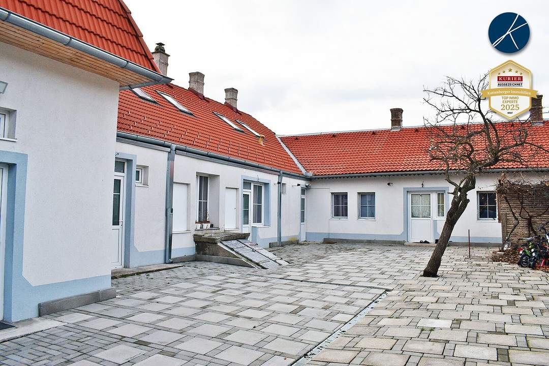 Mehrfamilienhaus mit 4 Wohnungen in verschiedenen Größen.
