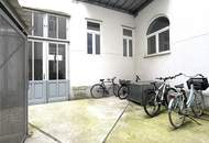 Top-sanierte, ruhige Altbauwohnung mit 4,5m² Balkon