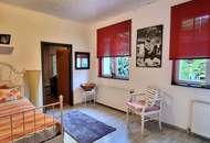 "IN KAUFABWICKLUNG!" SEHR GERÄUMIGES EIN-ZWEIFAMILIENHAUS MIT STIL IN SONNIGER LAGE