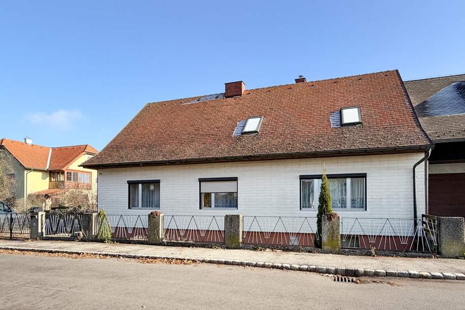 Viel Raum fürs Leben: 7 Zimmer Einfamilienhaus &amp; Nebengebäude, Haus-kauf, 290.000,€, 3430 Tulln