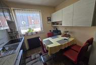 Schönes Einfamilienhaus mit sonnigem Garten, Pool, Garage und Carport sowie Hobby-Werkstatt in 4030 Linz