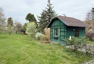 Seltene Chance: Liegenschaft mit zwei Grundstücken und zwei Häusern!