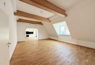 1080! UNBEFRISTET! 5 ZIMMER ! Schönes und frisch saniertes DG mit Balkon!